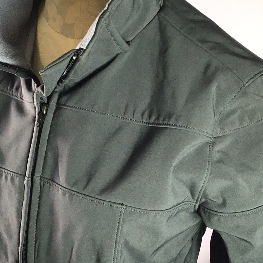 Athleta Medium Size Black Jacket - image 5